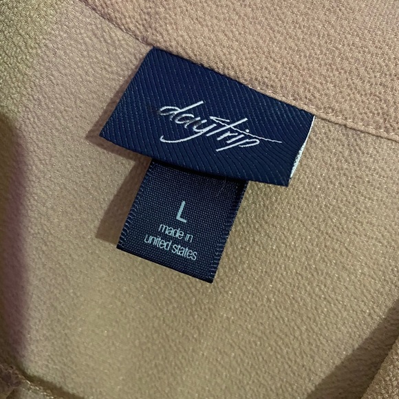 DayTrip Dress Botton Up Blouse - Picture 2 of 3